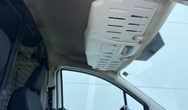 FORD TRANSIT COURIER full