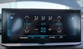 PEUGEOT 3008 full