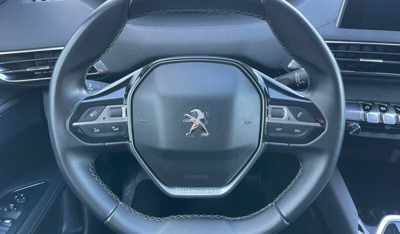 PEUGEOT 3008 full