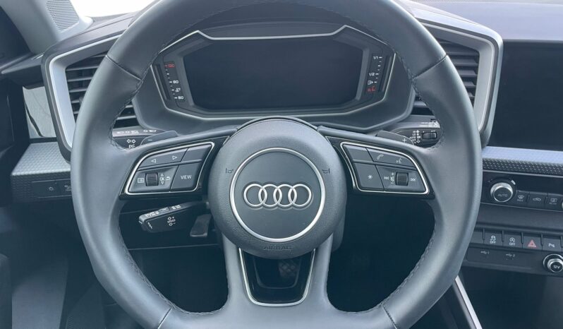 AUDI A1 full