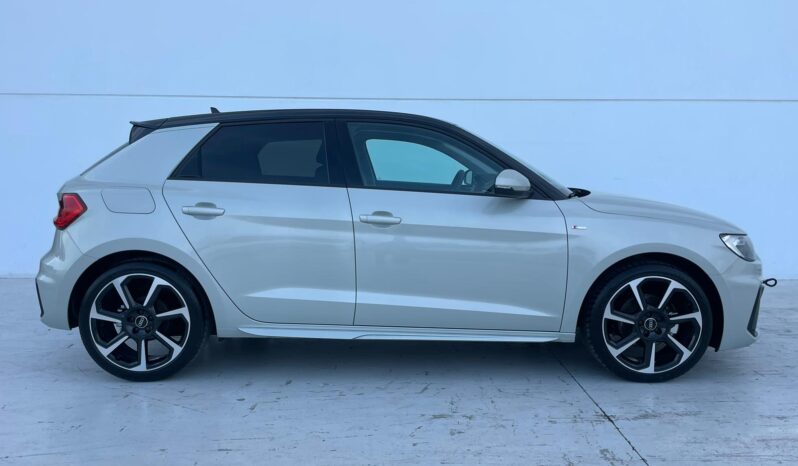 AUDI A1 full